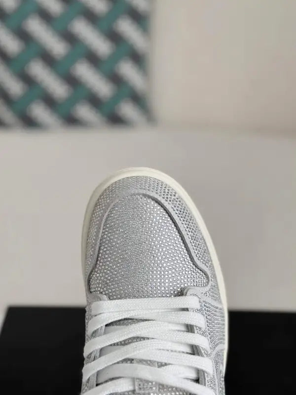 Air Jordan 1 Low “Platinum Sparkle” Silver - OMYGOODS