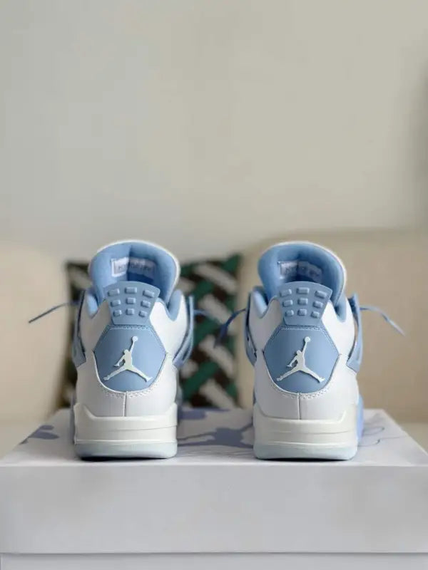 Air Jordan 4 Retro – Forget Me Not in White and light blue - OMYGOODS
