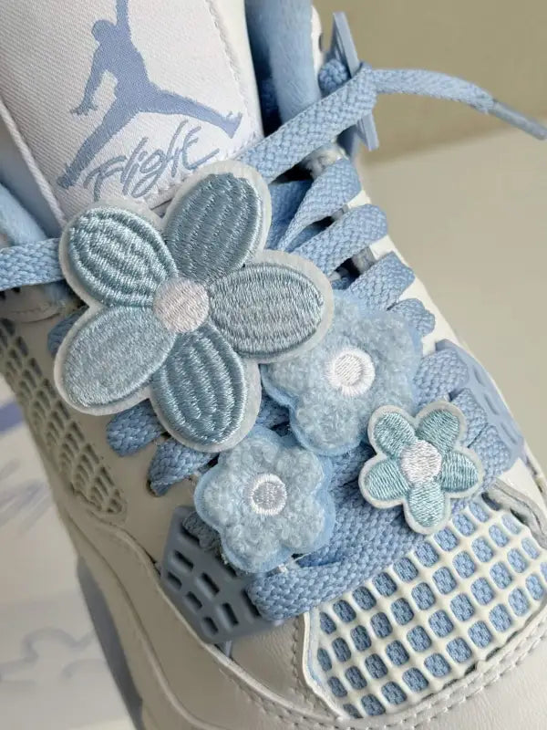 Air Jordan 4 Retro – Forget Me Not in White and light blue - OMYGOODS