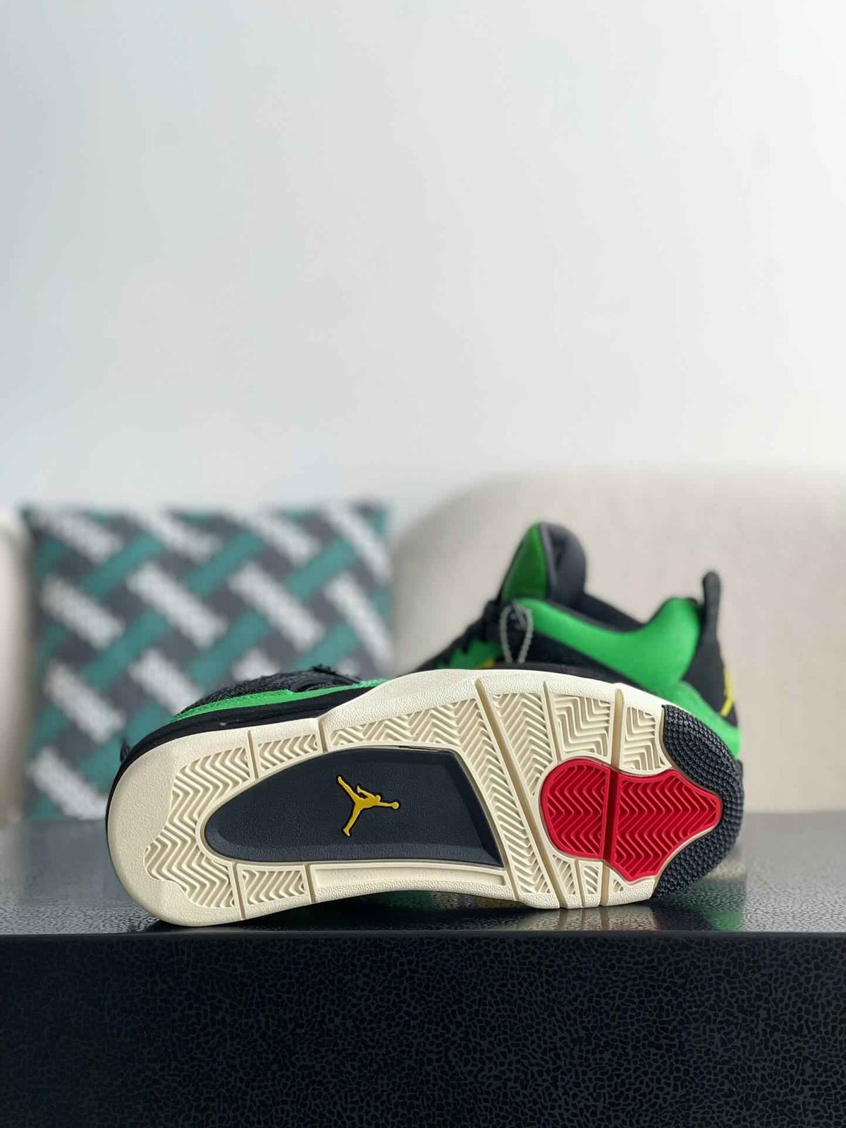 Air Jordan 4 Retro “Manila” Green Black