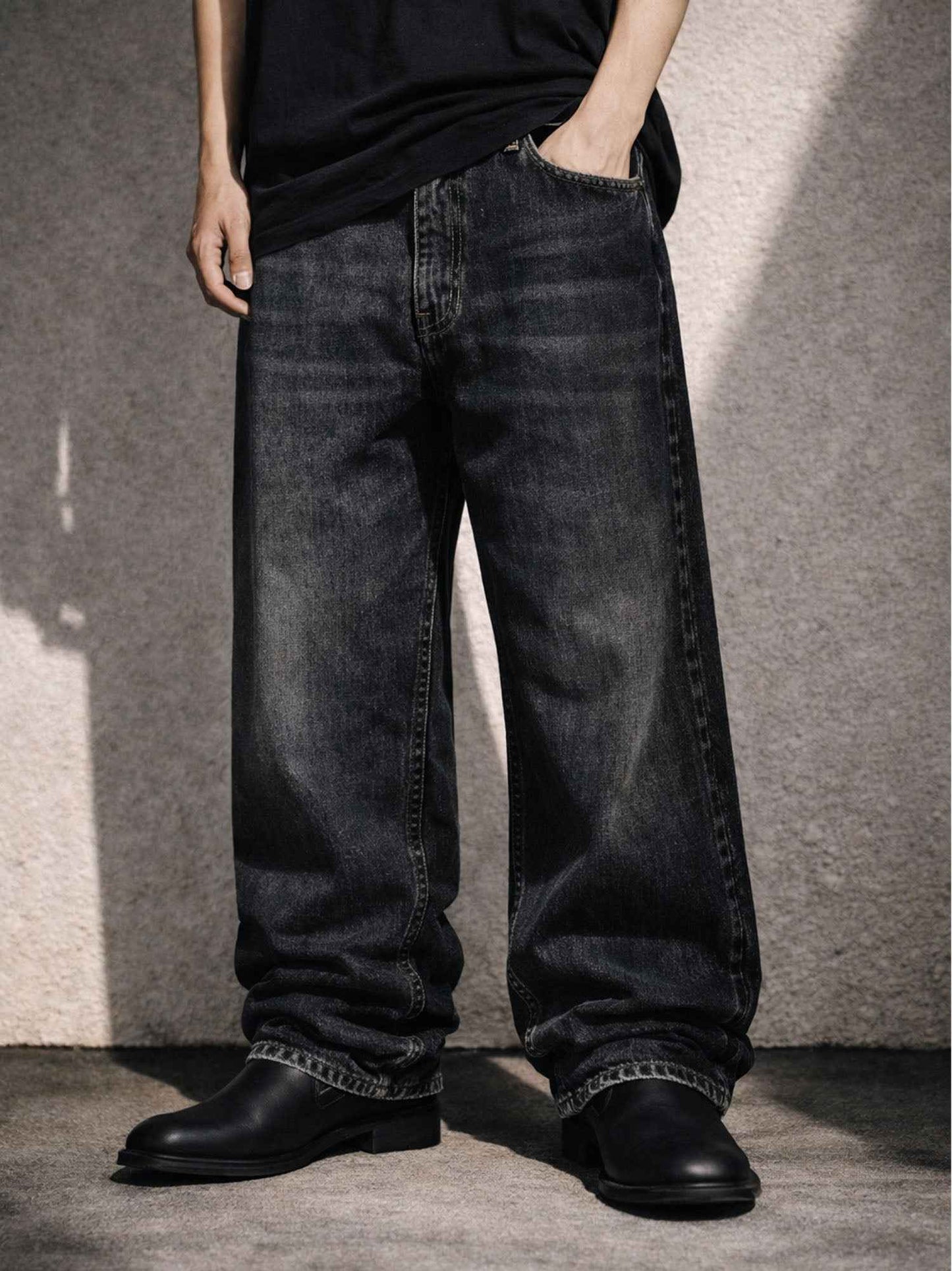 BLACK WASH BAGGY DENIM