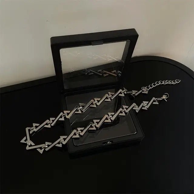 Zephyr Chain Necklace