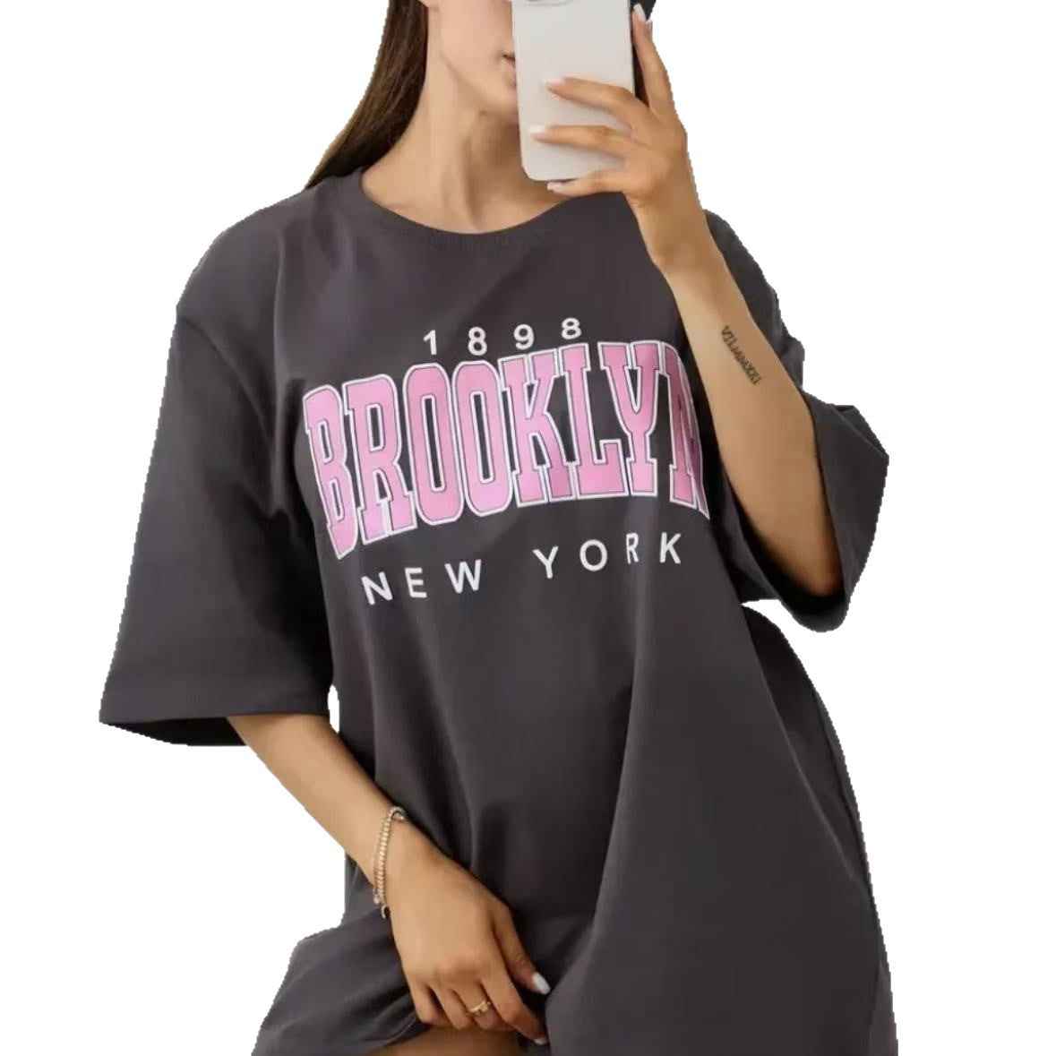 Loose short sleeved top