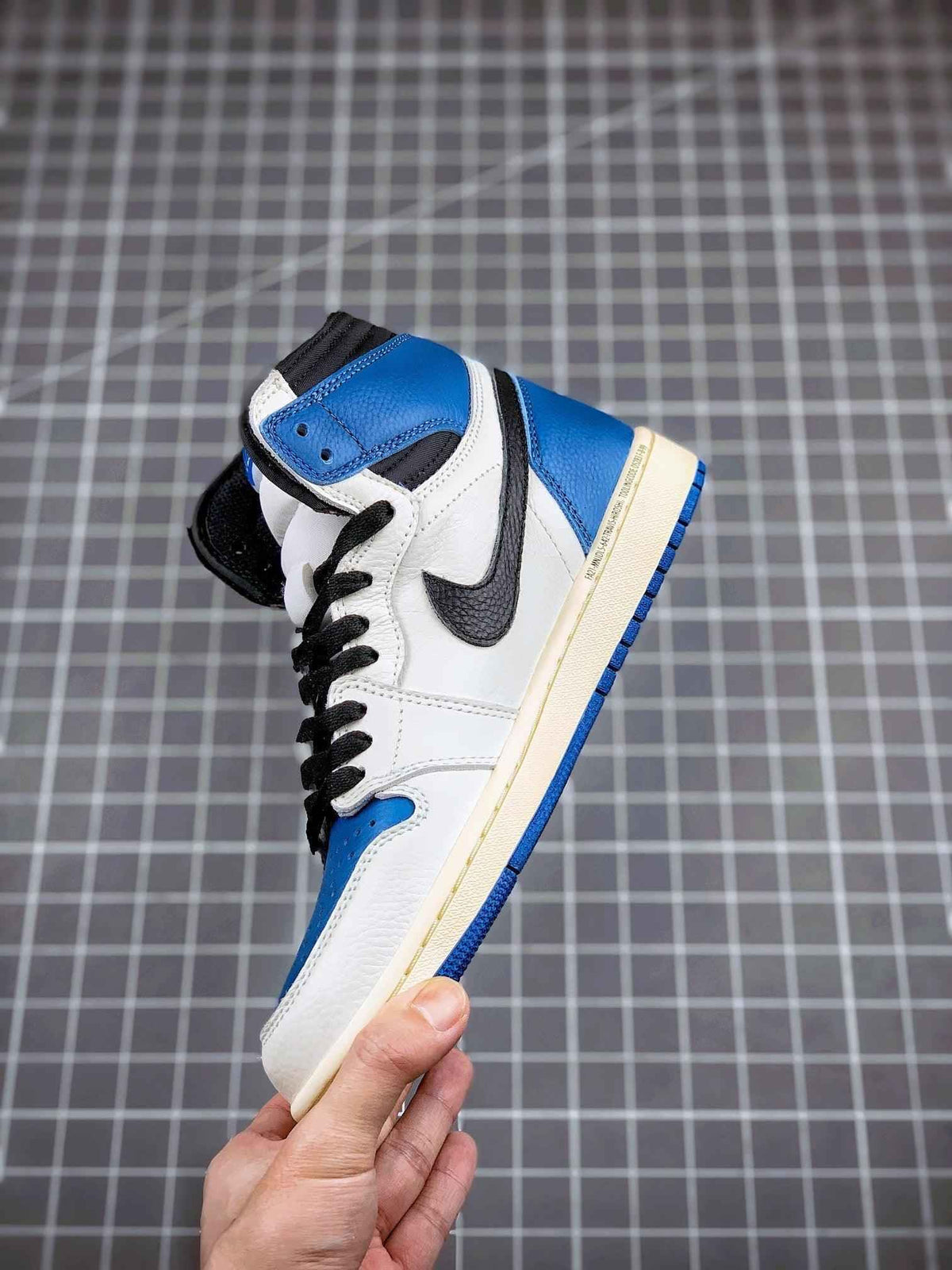Air Jordan 1 High OG SP Fragment x Travis Scott - Exclusive Collaboration