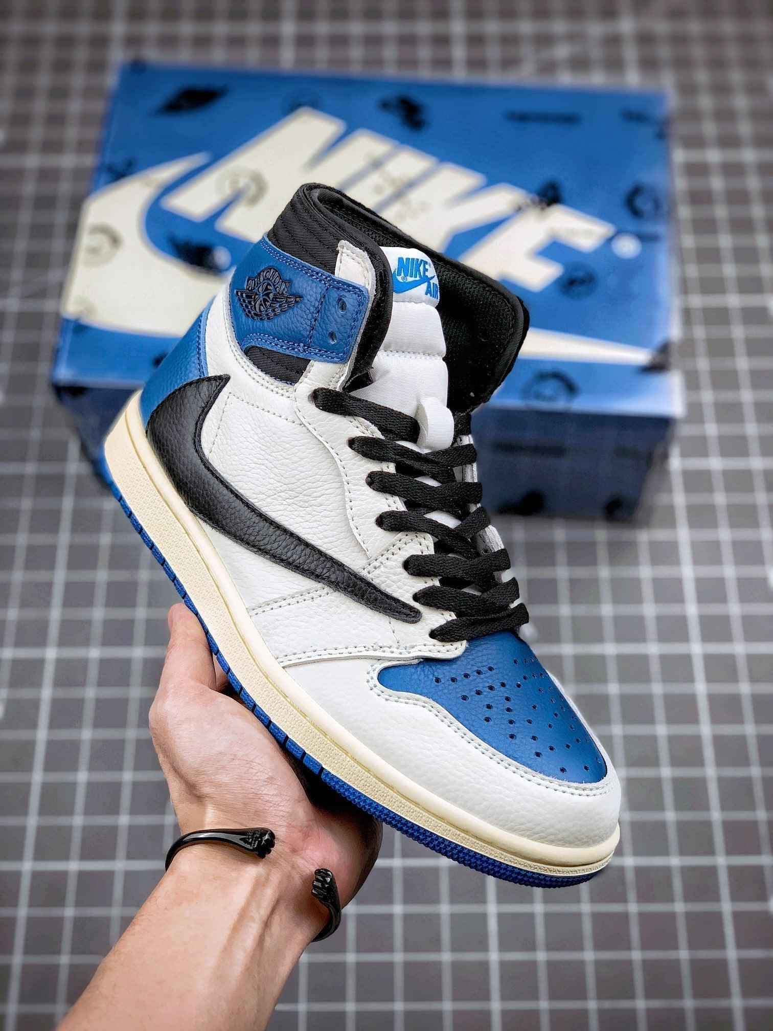 Air Jordan 1 High OG SP Fragment x Travis Scott - Exclusive Collaboration