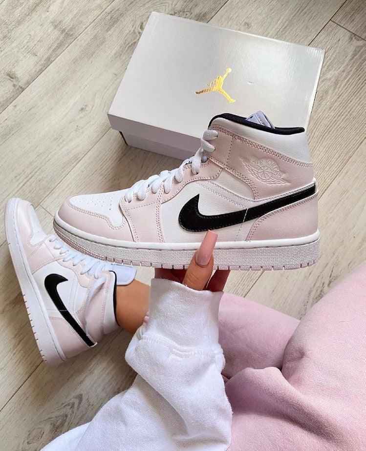 Air Jordan 1 Pink Mid - Elevate Your Sneaker Game