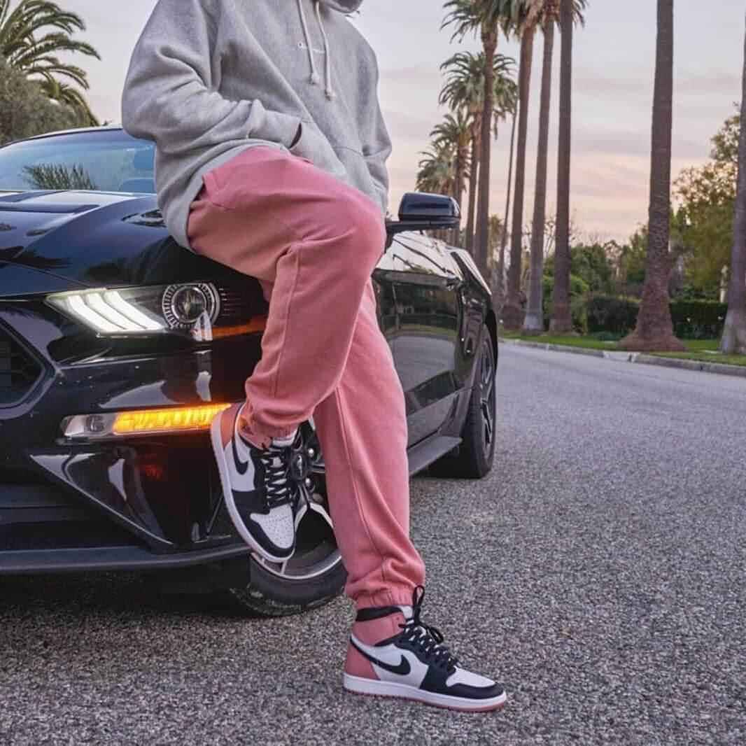 Air Jordan 1 Rust Pink Sneakers - Elevate Your Style