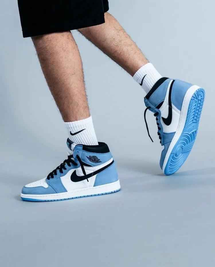 Air Jordan 1 Blue Black White - Iconic AJ1 High Sneakers