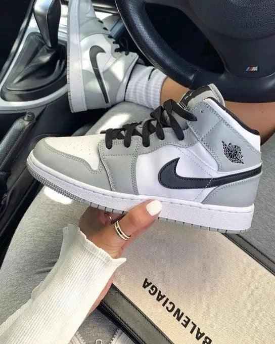 Air Jordan 1 Light Smoke Grey Mid High Q Sneakers - Ultimate Style & Comfort