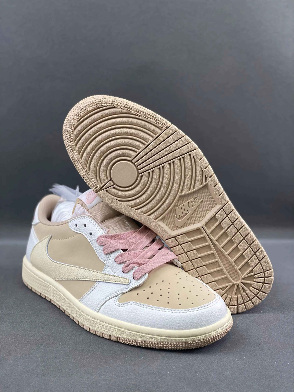 Custom Travis Scott x Air Jordan 1 DM7866-106