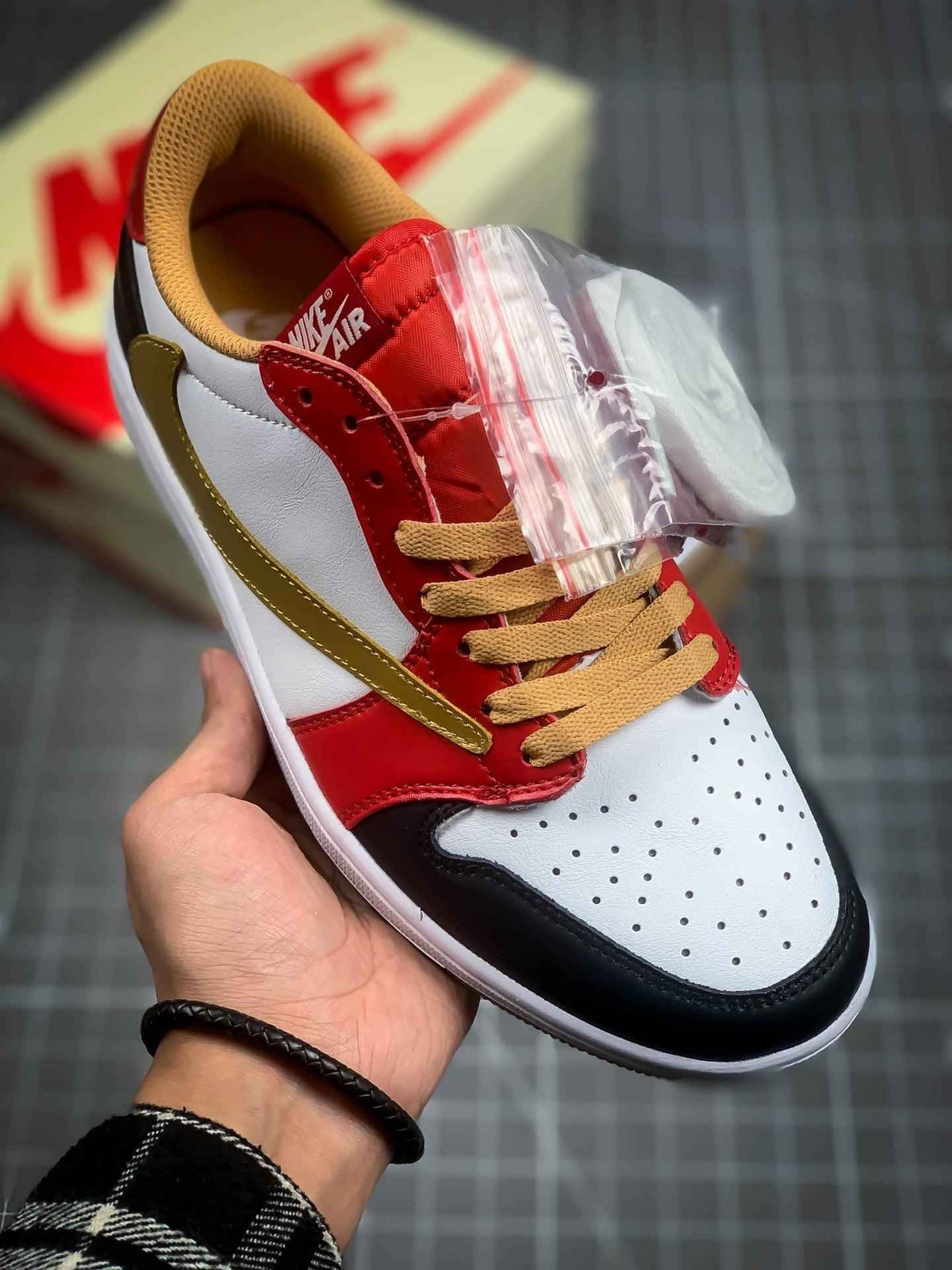 Travis Scott Air Jordan Sneaker - Reverse Mocha Limited Edition