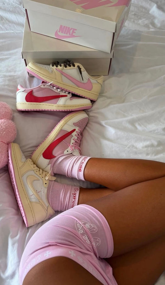 Travis Scott × AJ1 Low "Shy Pink" - Elevate Your Style - OMYGOODS