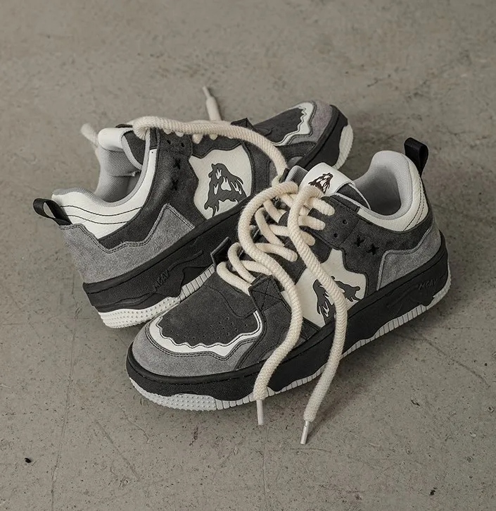 Explorer | Thick Sole Sneakers