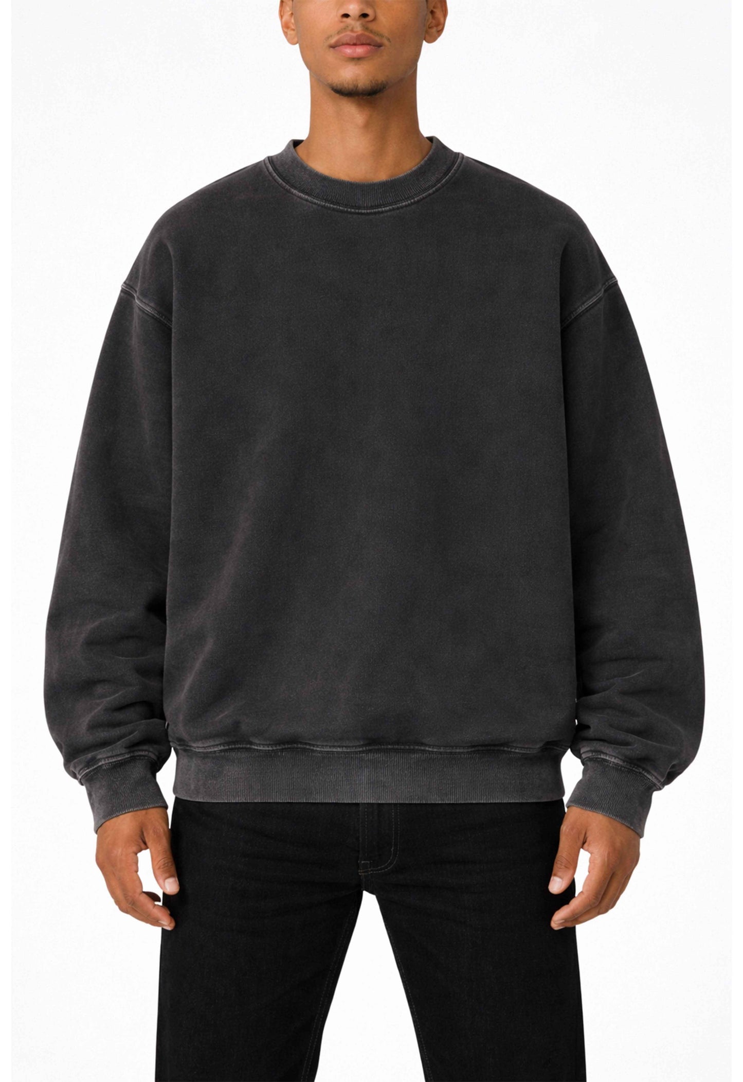 NOIR VINTAGE CREWNECK