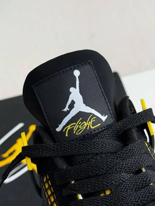Air Jordan 4 Retro Thunder -black & Yellow - OMYGOODS