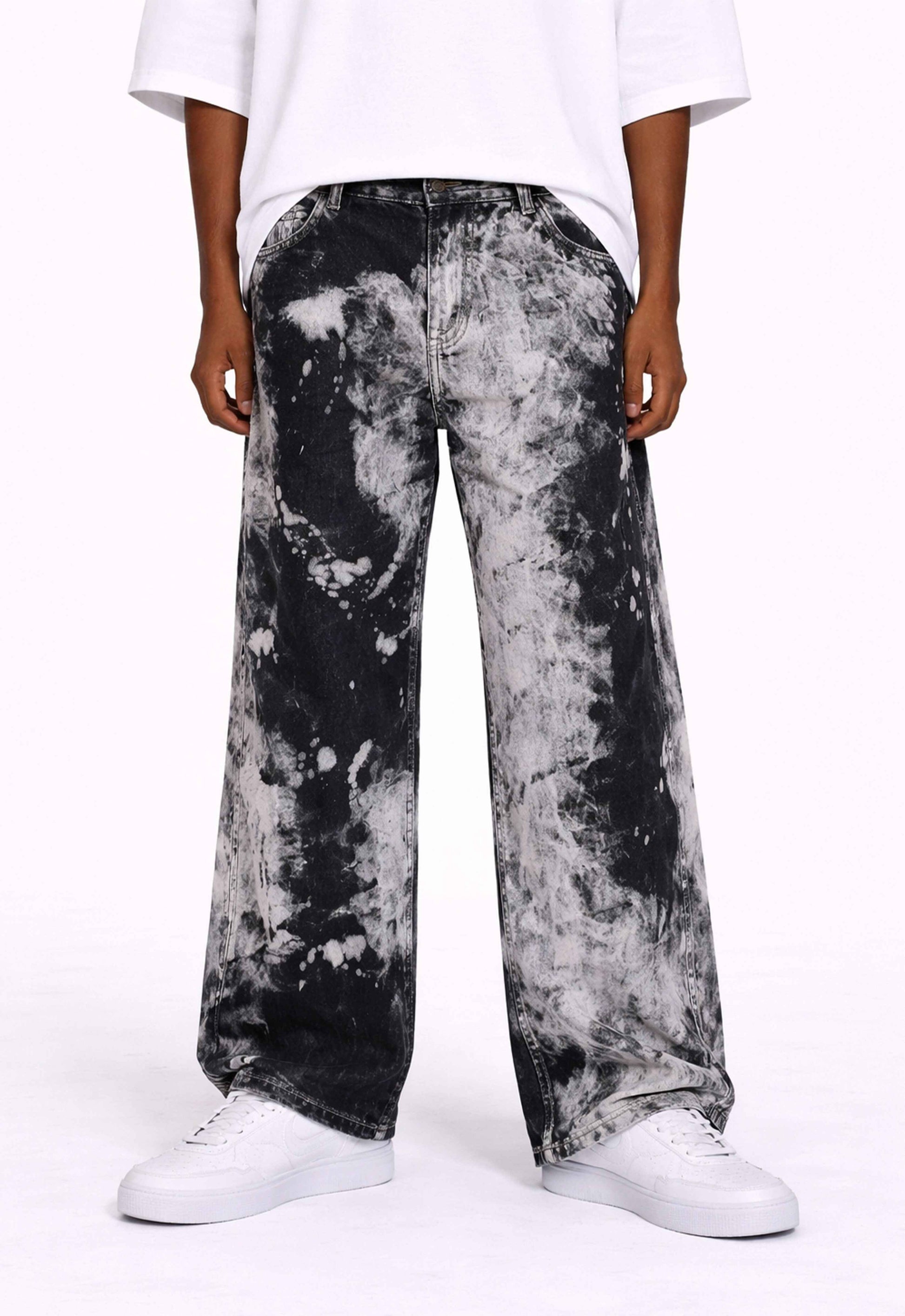 DARK PAINTERS DENIM