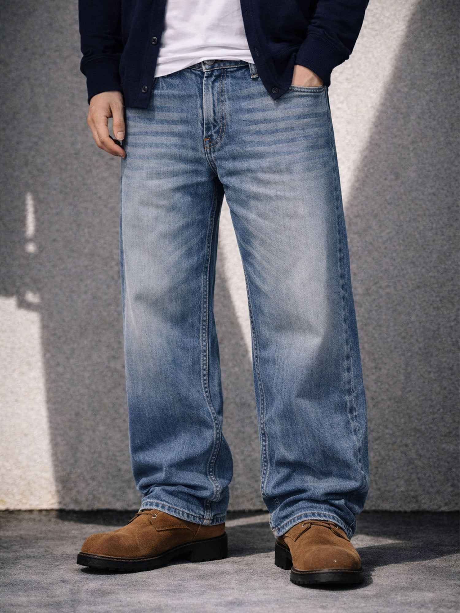 SANDWASH RELAXED DENIM