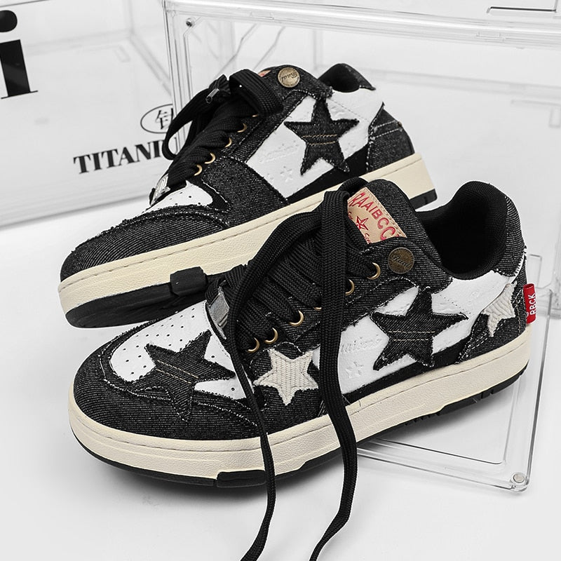 Star | Black Sneakers