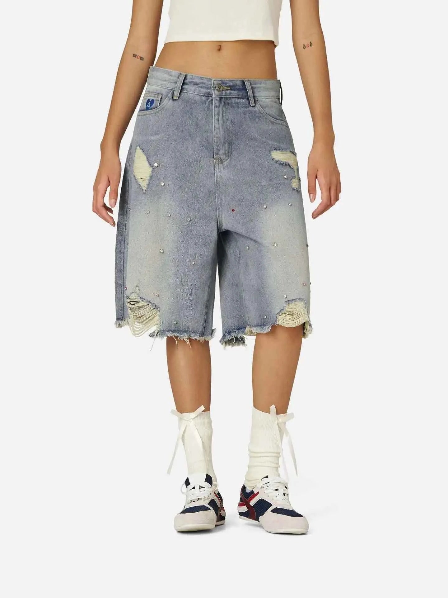 Rhinestone Embellished Pattern Embroidered Straight Denim Shorts