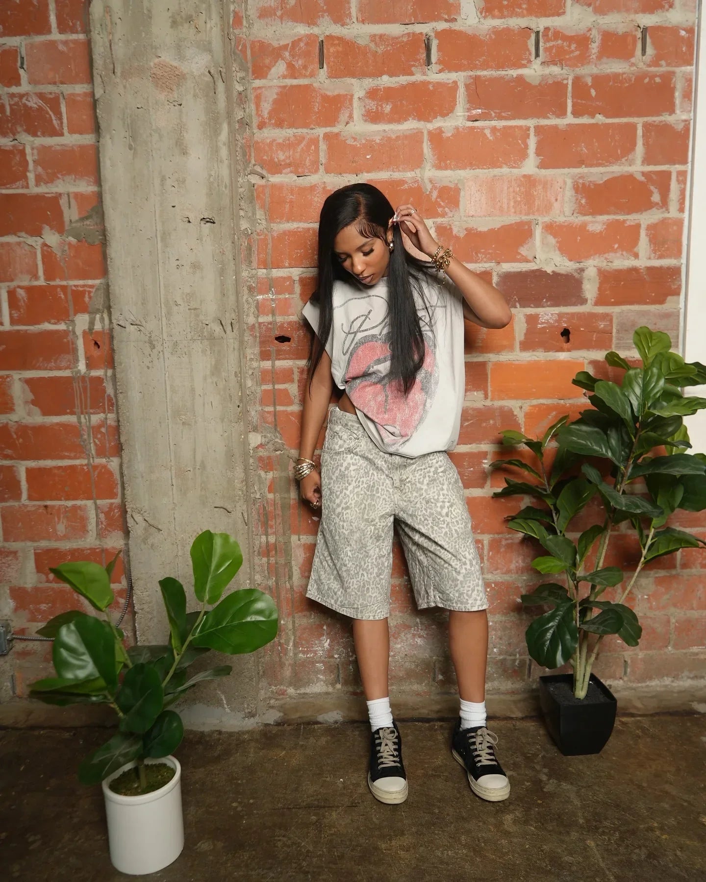 Rockstar Big Mouth Graphic Printed Oversized Sleeveless T-shirt