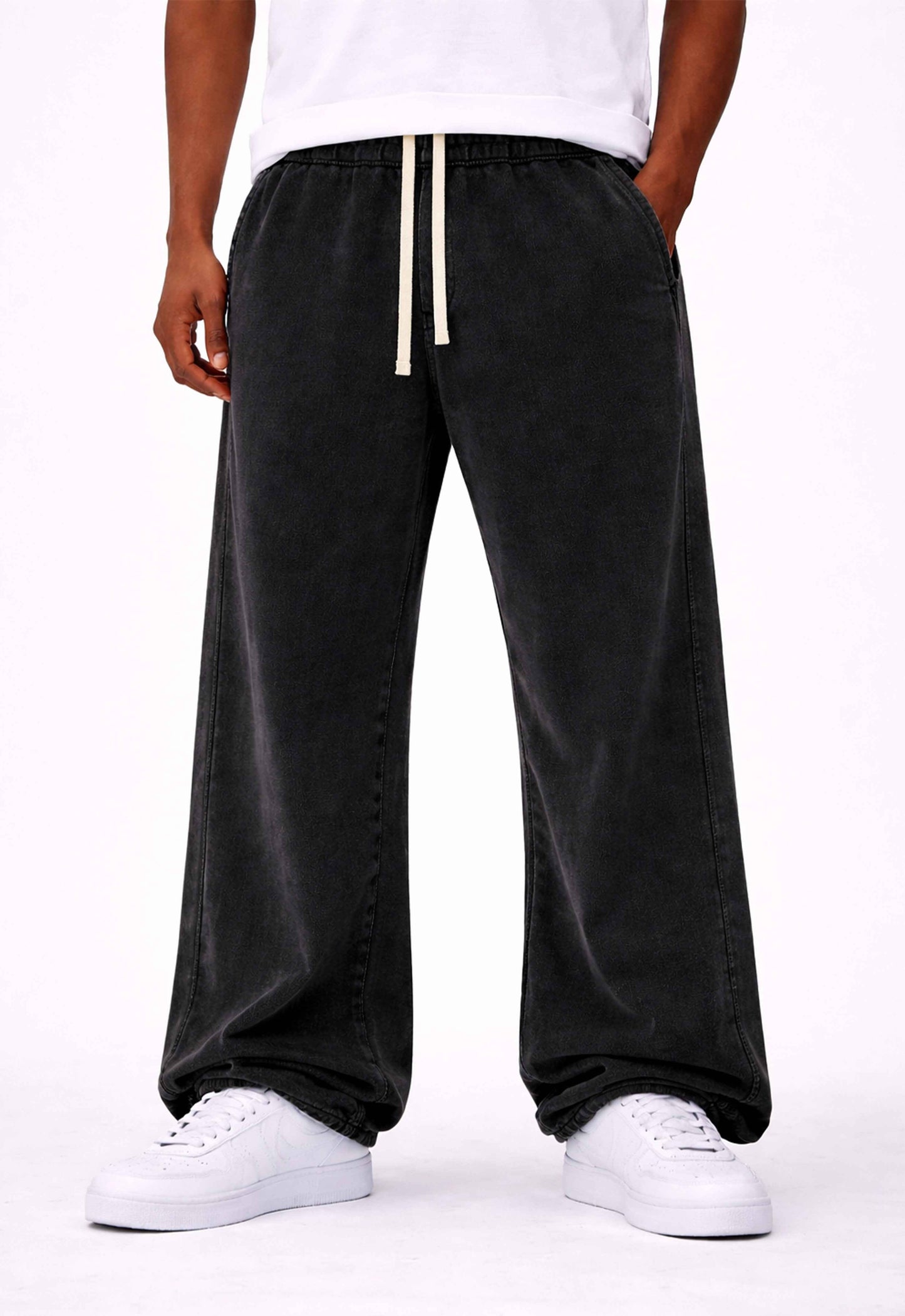 NOIR PANEL SWEATPANTS