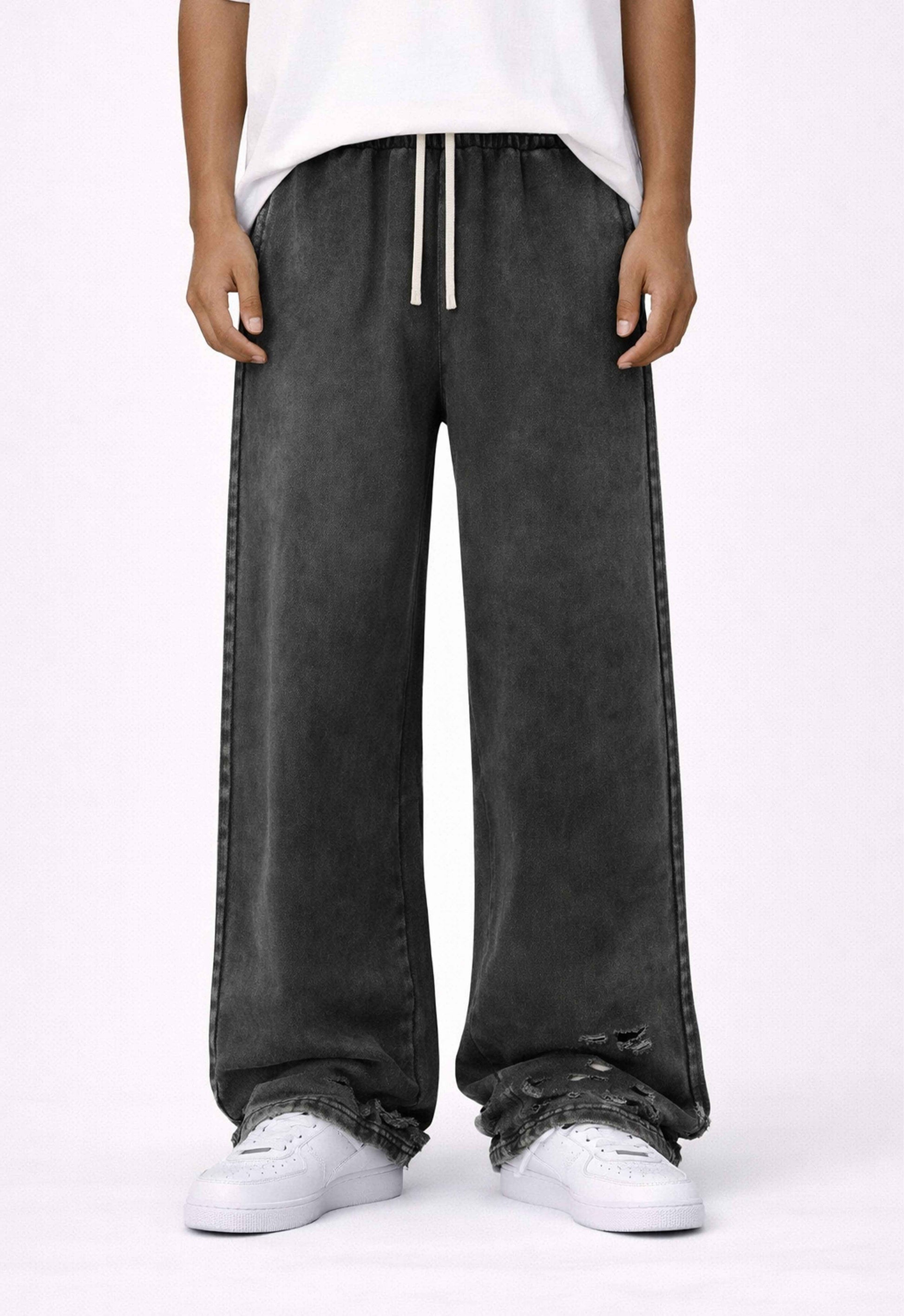 CHARCOAL DISTRESSED SWEATPANTS