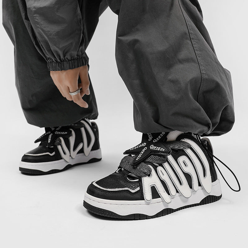 Detach | Shoe