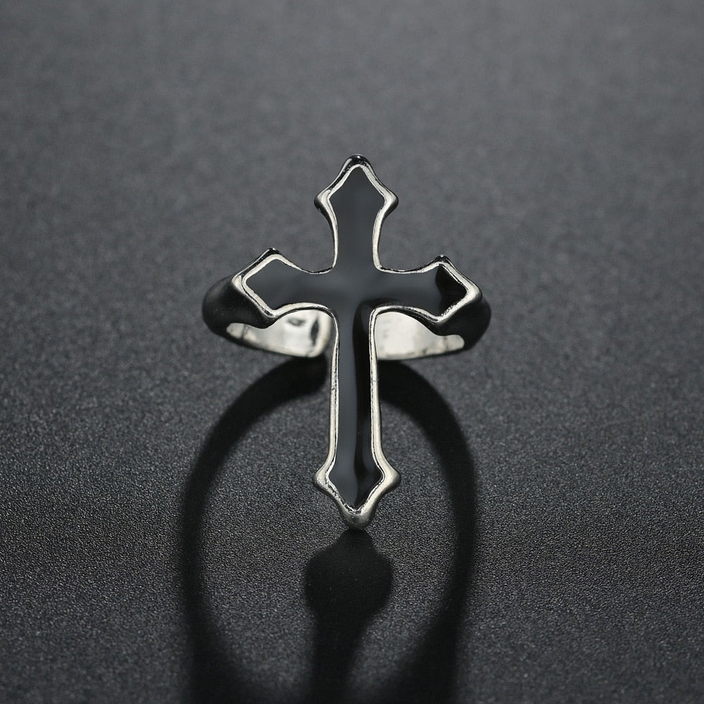 Holy | Ring