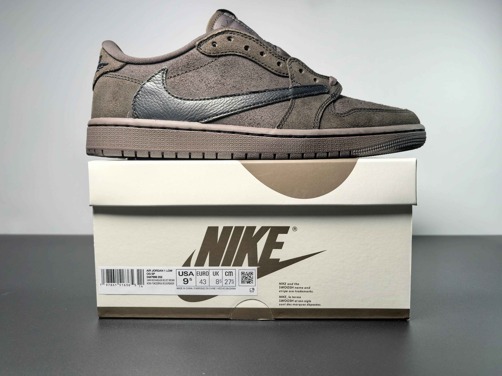 Travis Scott x Air Jordan 1 Low OG: Elevate Your Street Style