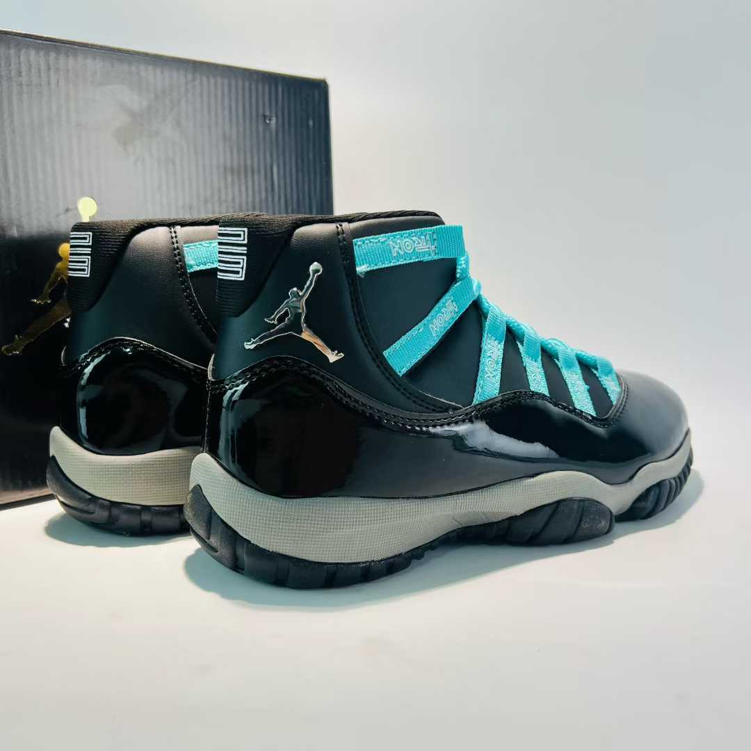 Air Jordan 11 Retro - A Timeless Sneaker Icon - OMYGOODS