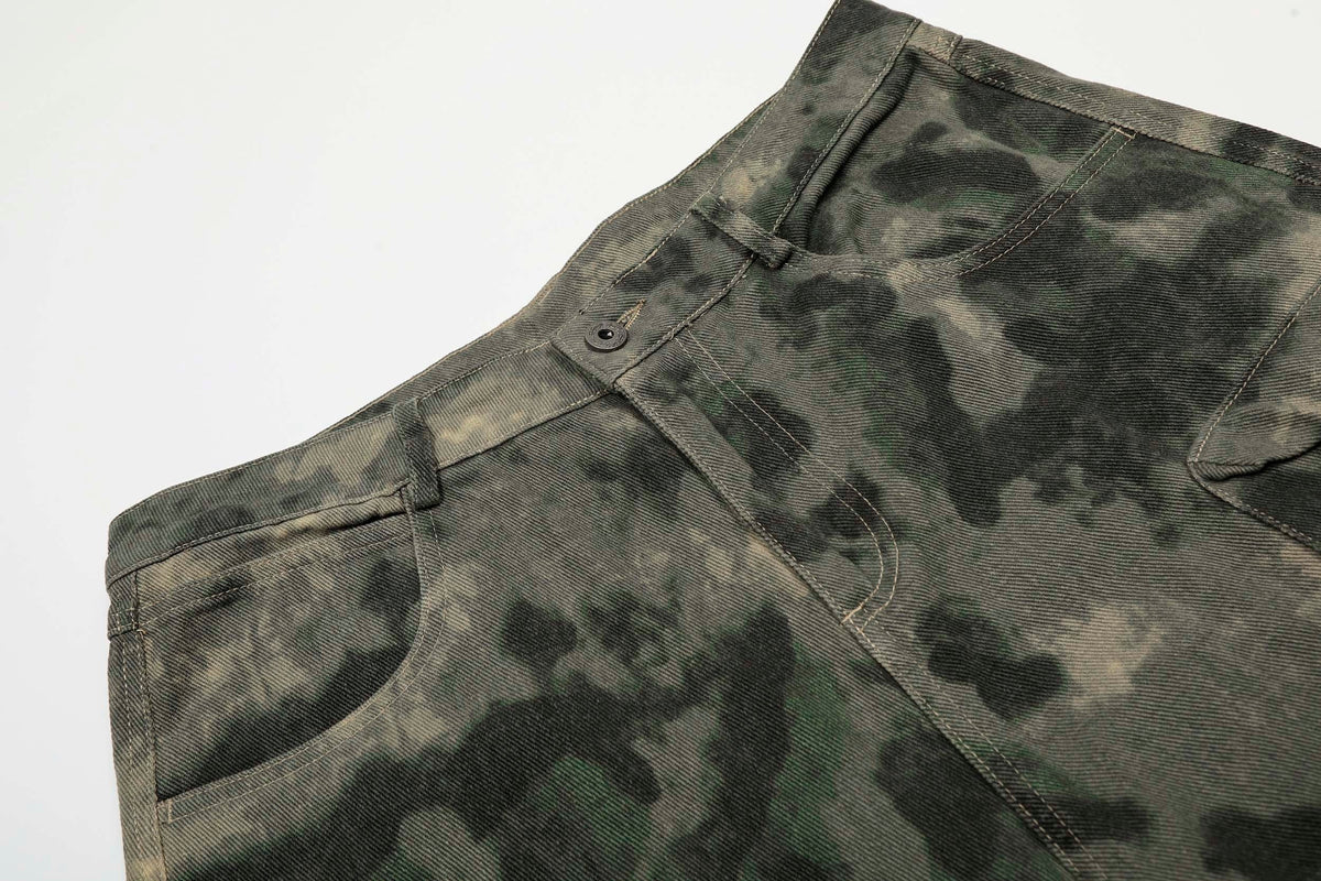 Camo-Print Baggy Cargo Jorts - OMYGOODS