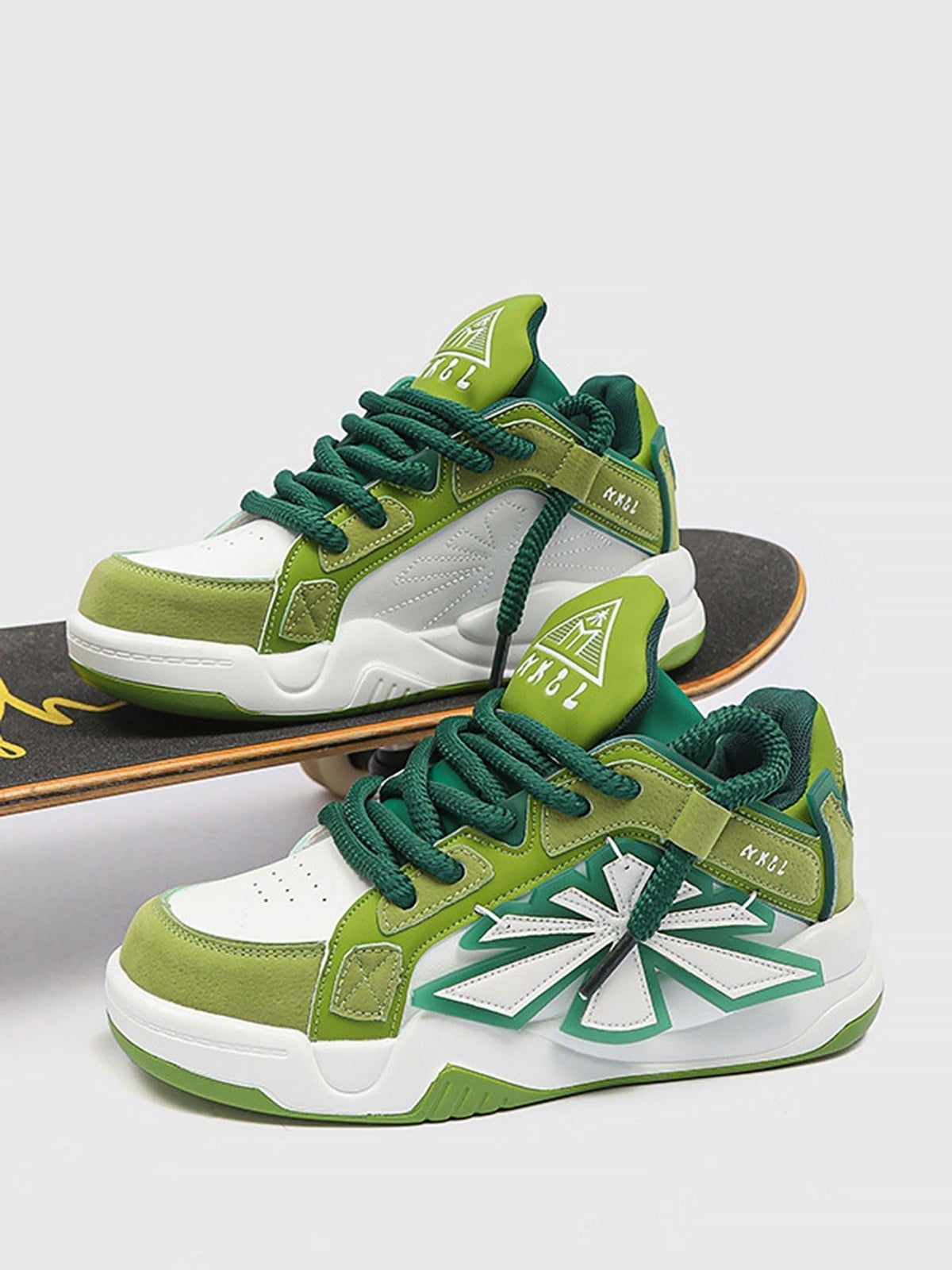 Omygoods Casual Preppy Sneakers