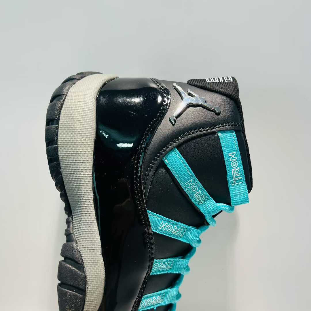 Air Jordan 11 Retro - A Timeless Sneaker Icon - OMYGOODS