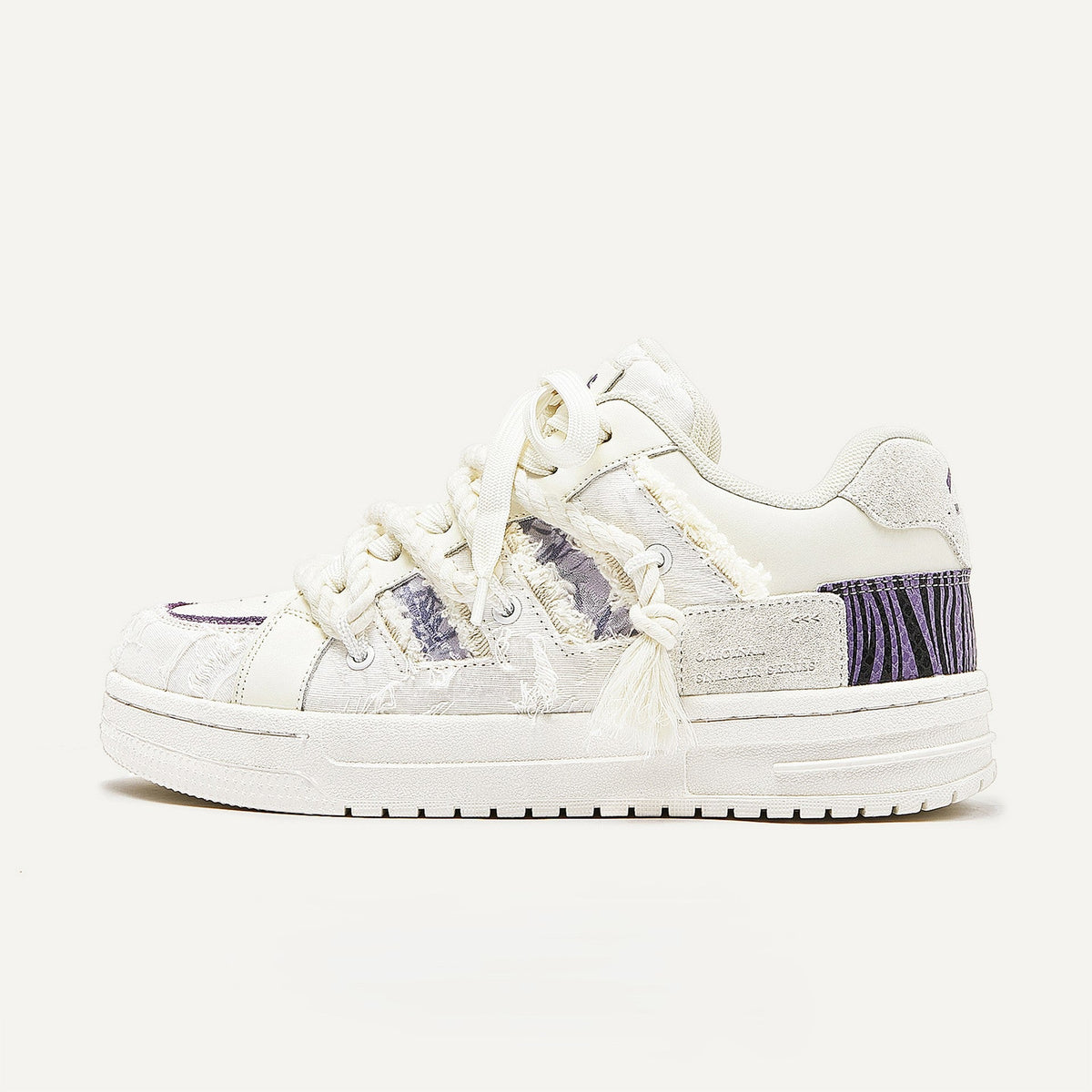 Cloud | White Streetwear Sneakers - OMYGOODS
