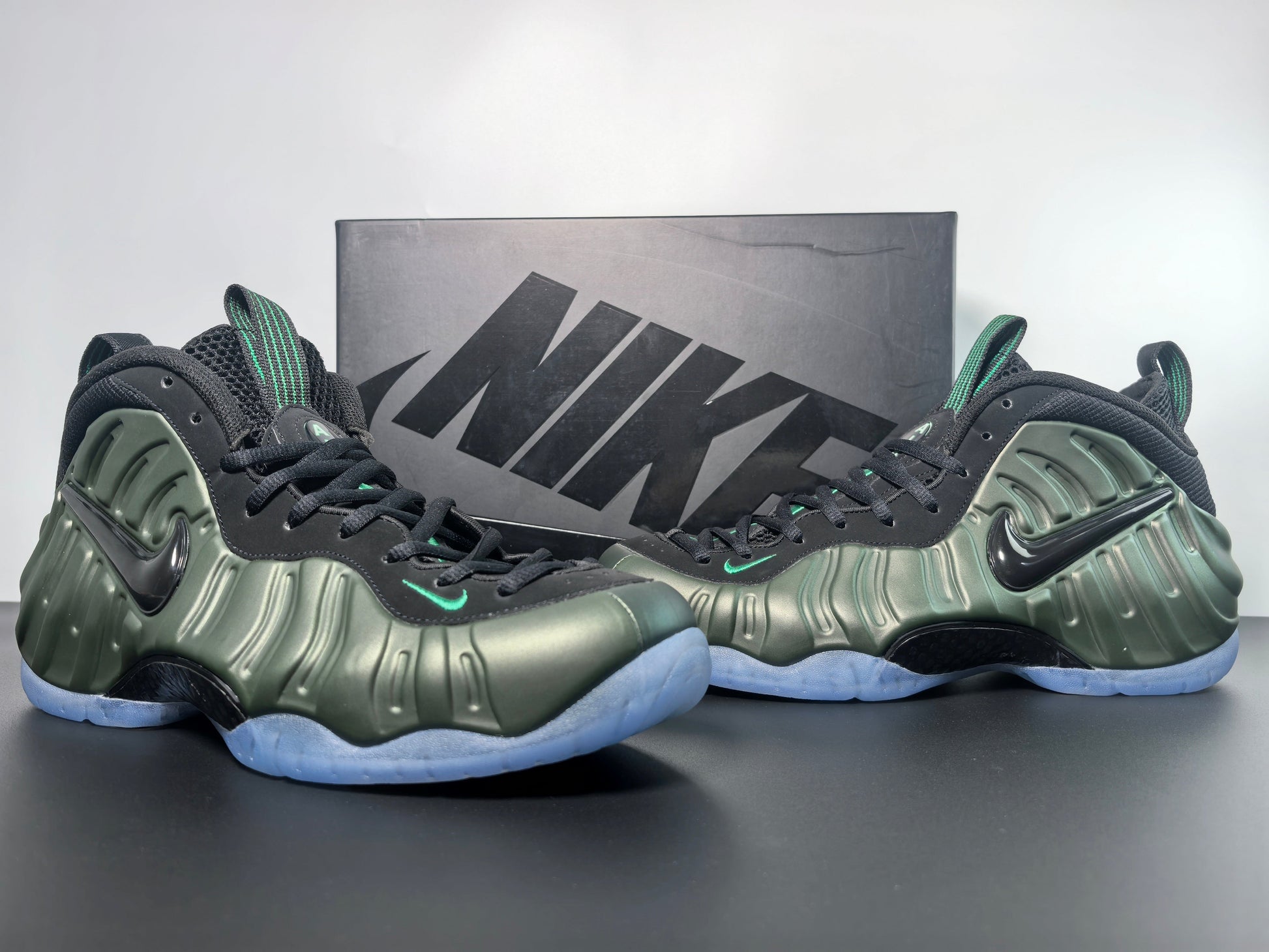 Nike Air Foamposite Pro “Pine Green” air jordan