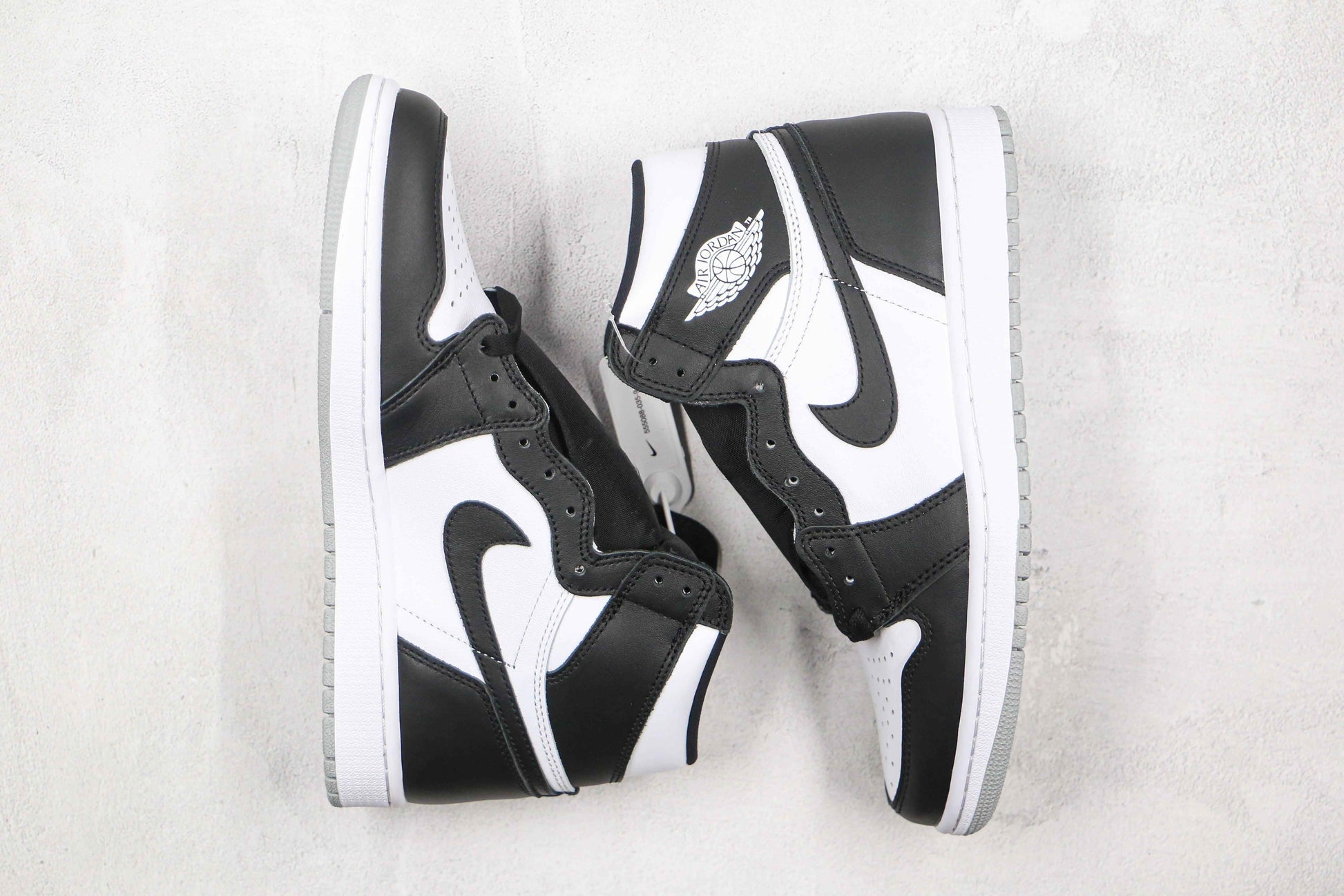 Air Jordan 1 Black Retro High - Iconic Style Meets Ultimate Comfort