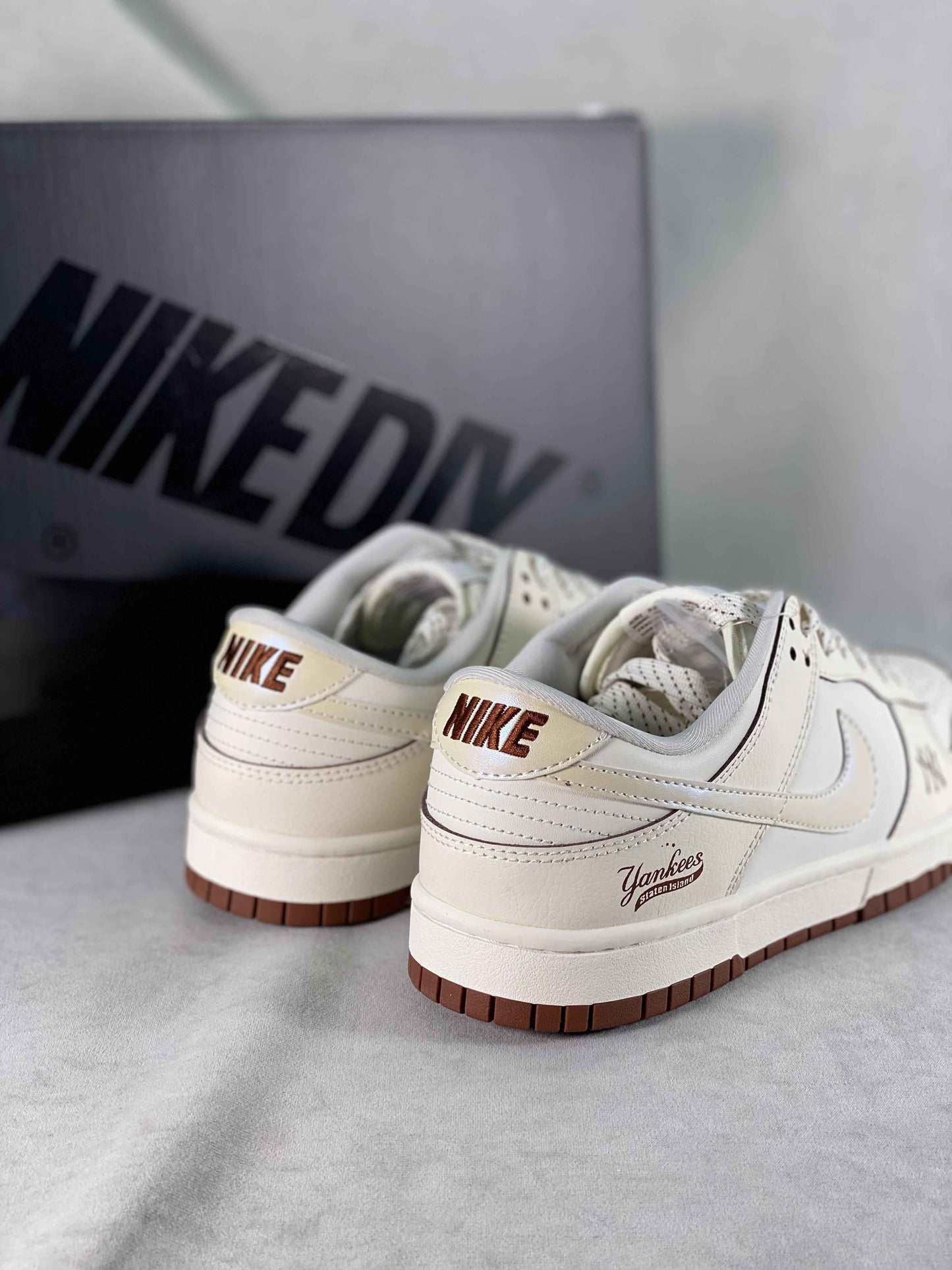 Custom Dunk SB Low x Travis Scott FC1688 107
