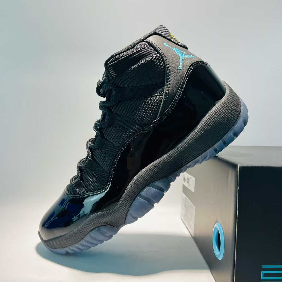 Air Jordan 11 Retro: Elevate Your Sneaker Game - OMYGOODS