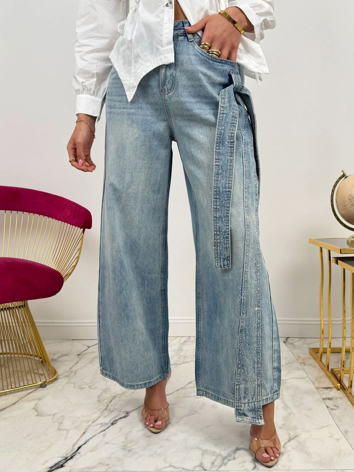 Fashion Heavy Rhinestone Side Bow Decorated Washed Denim Pants - OMYGOODS