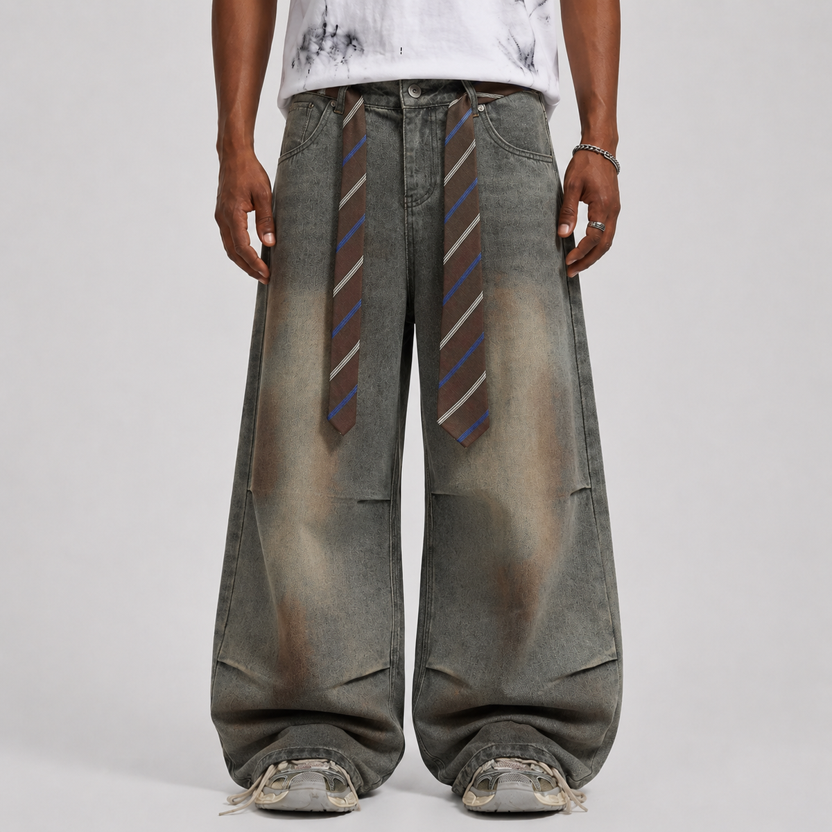 Gradient Sandwash Detachable Tie Baggy Jeans - OMYGOODS