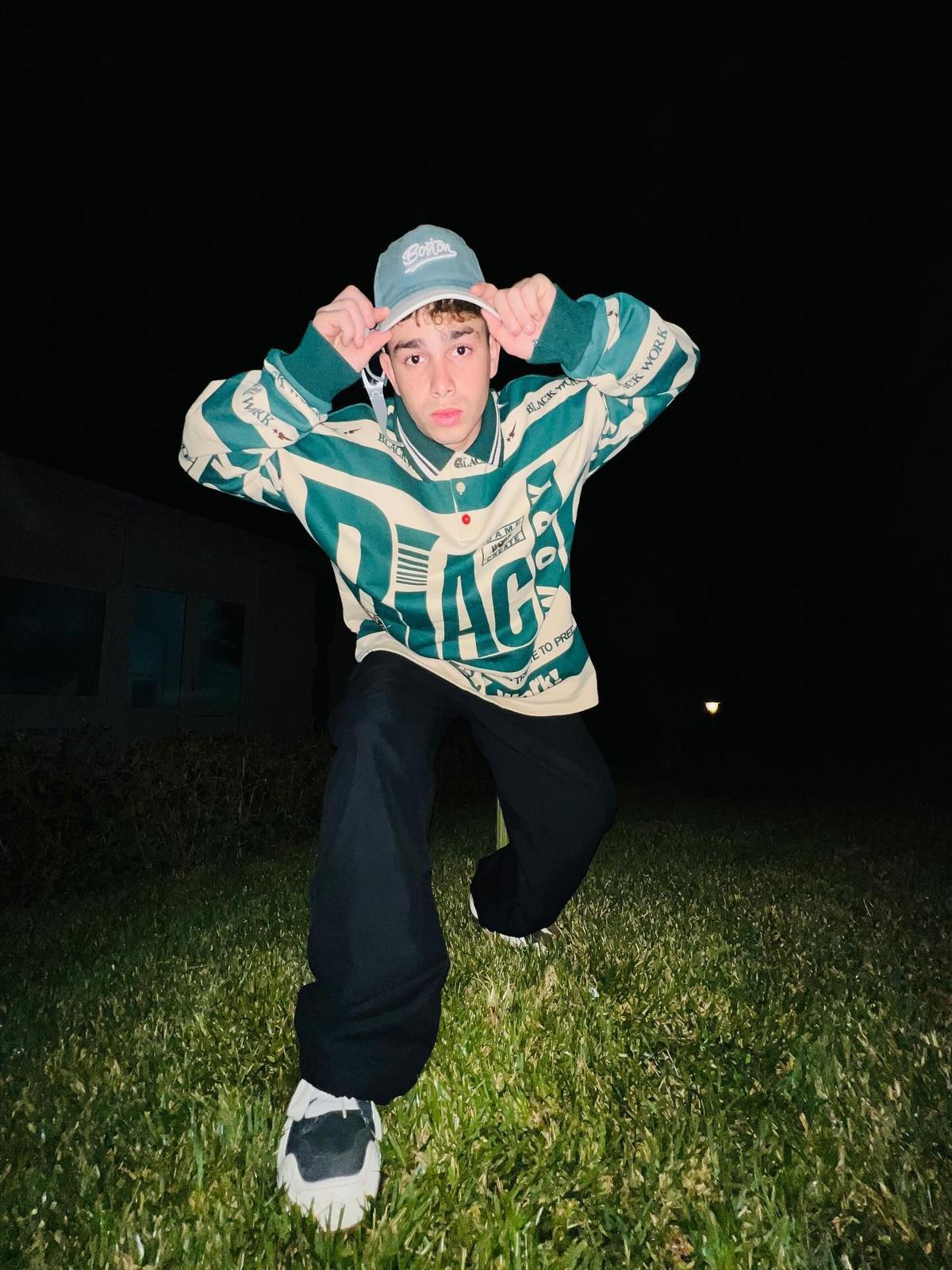 Omygoods Retro Typography Polo Tee