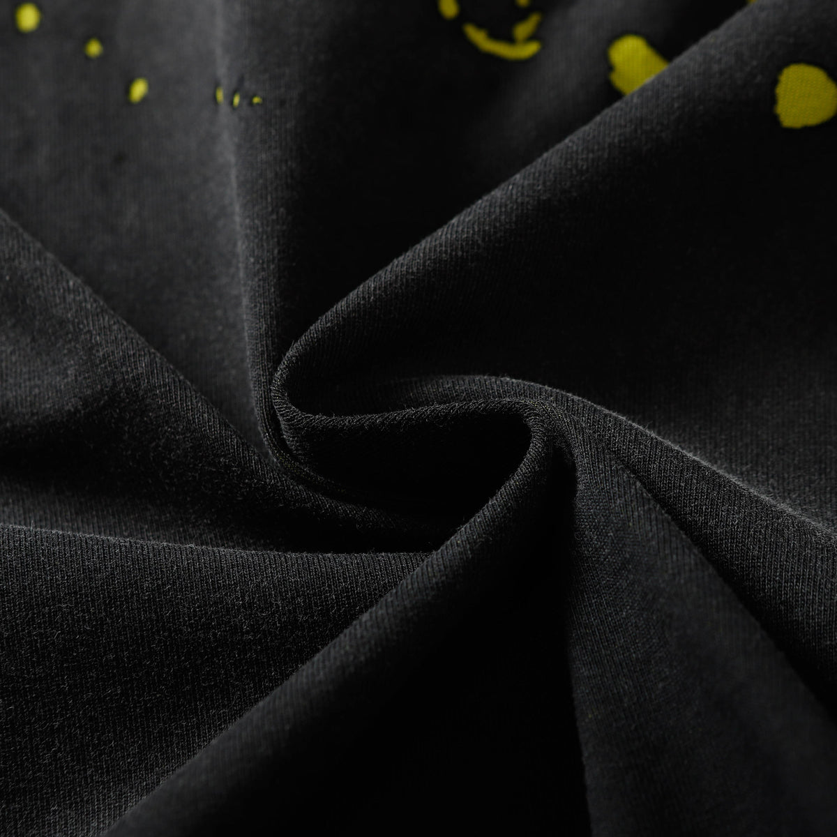 Splatter Graphic | Black T-Shirt - OMYGOODS