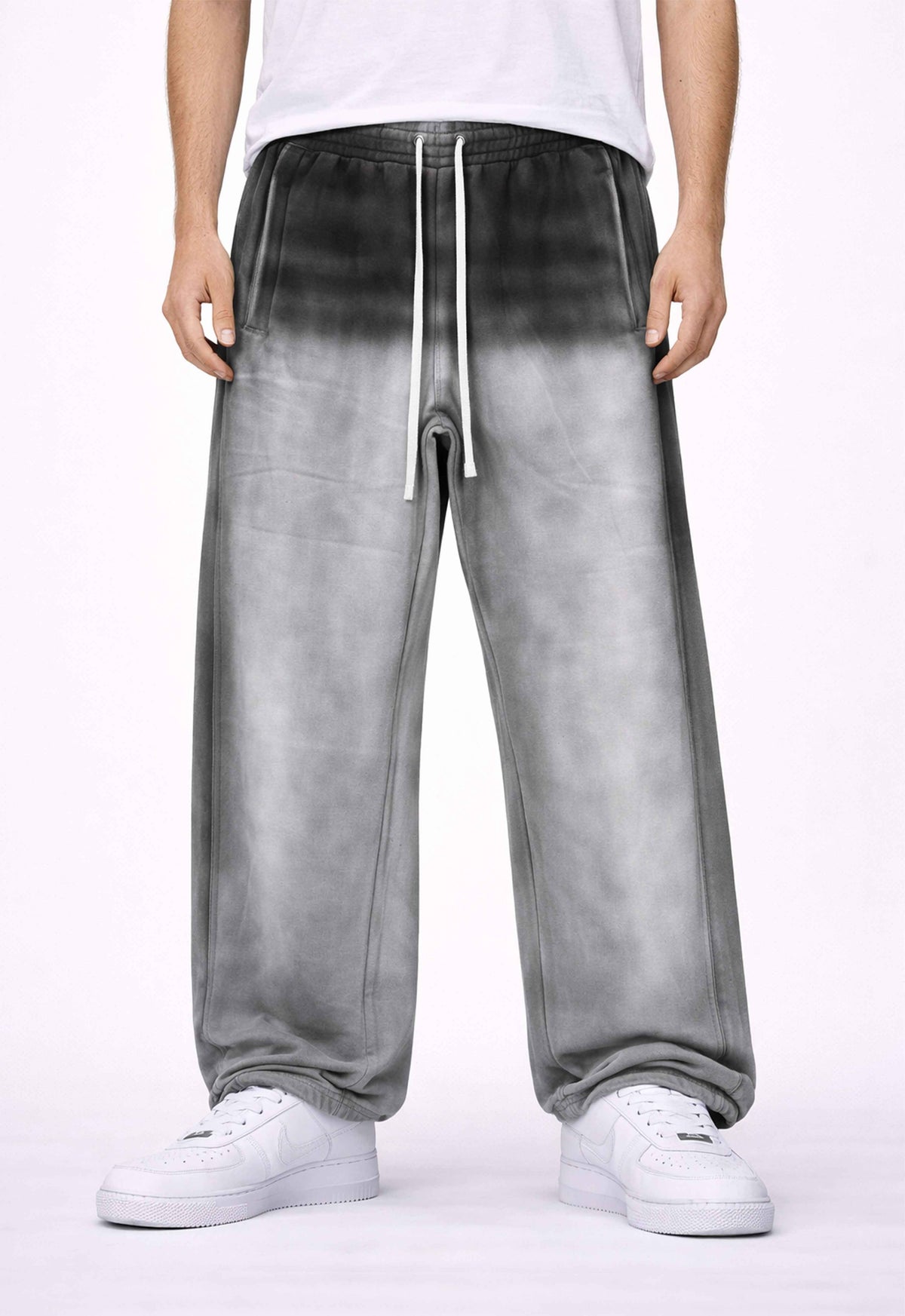 NOIR DIPPED SWEATPANTS