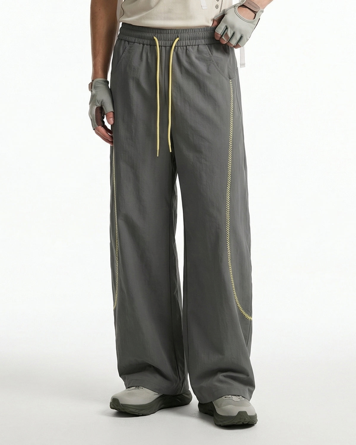 Omygoods AirFlow Contrast Embroidered Track Pants