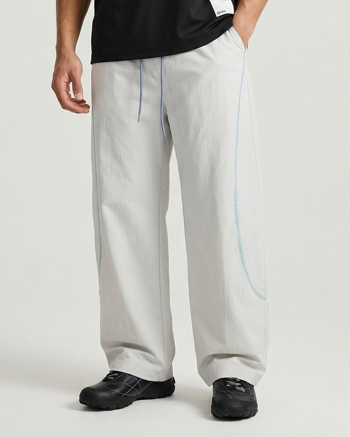 Omygoods AirFlow Contrast Embroidered Track Pants