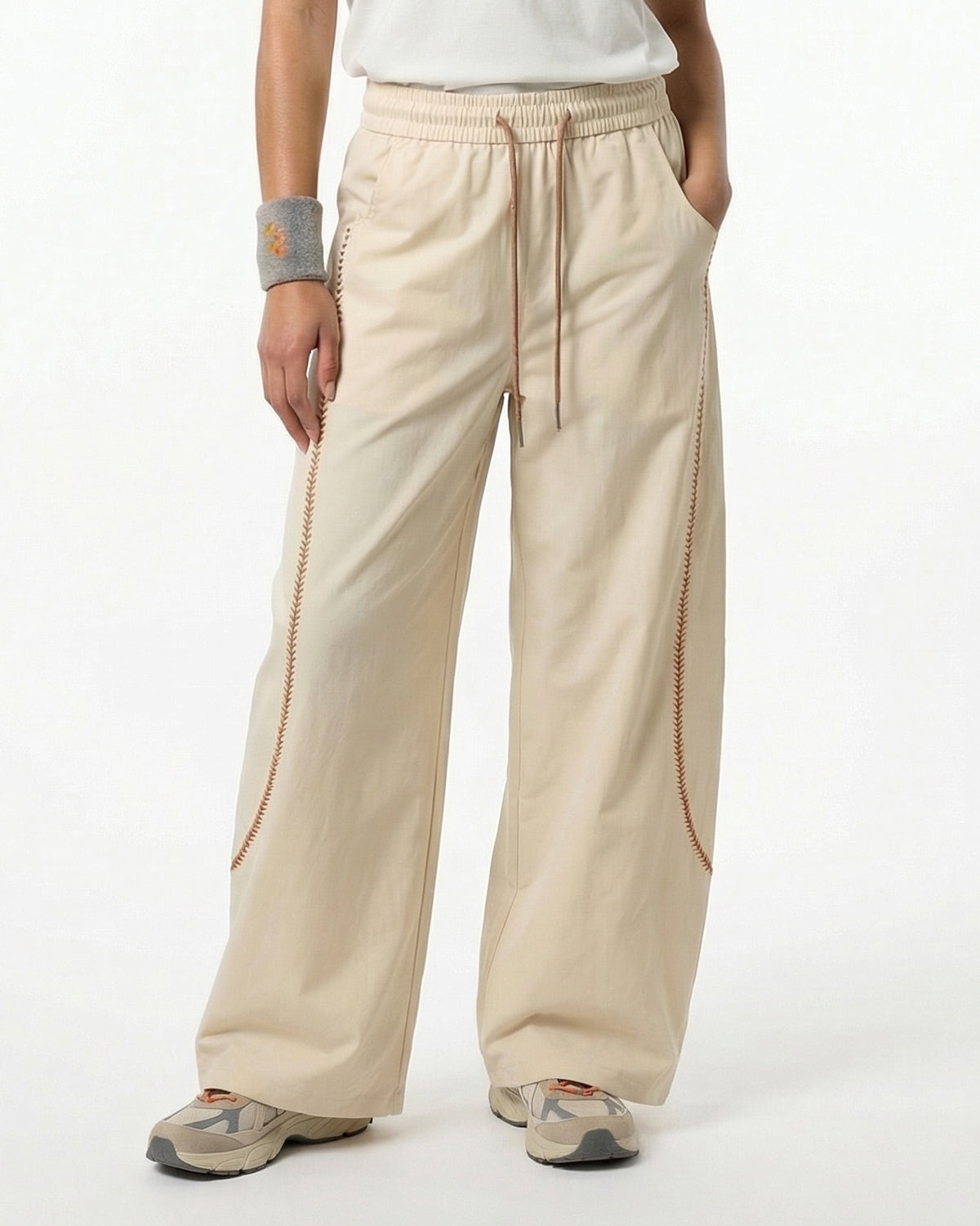 Omygoods AirFlow Contrast Embroidered Track Pants