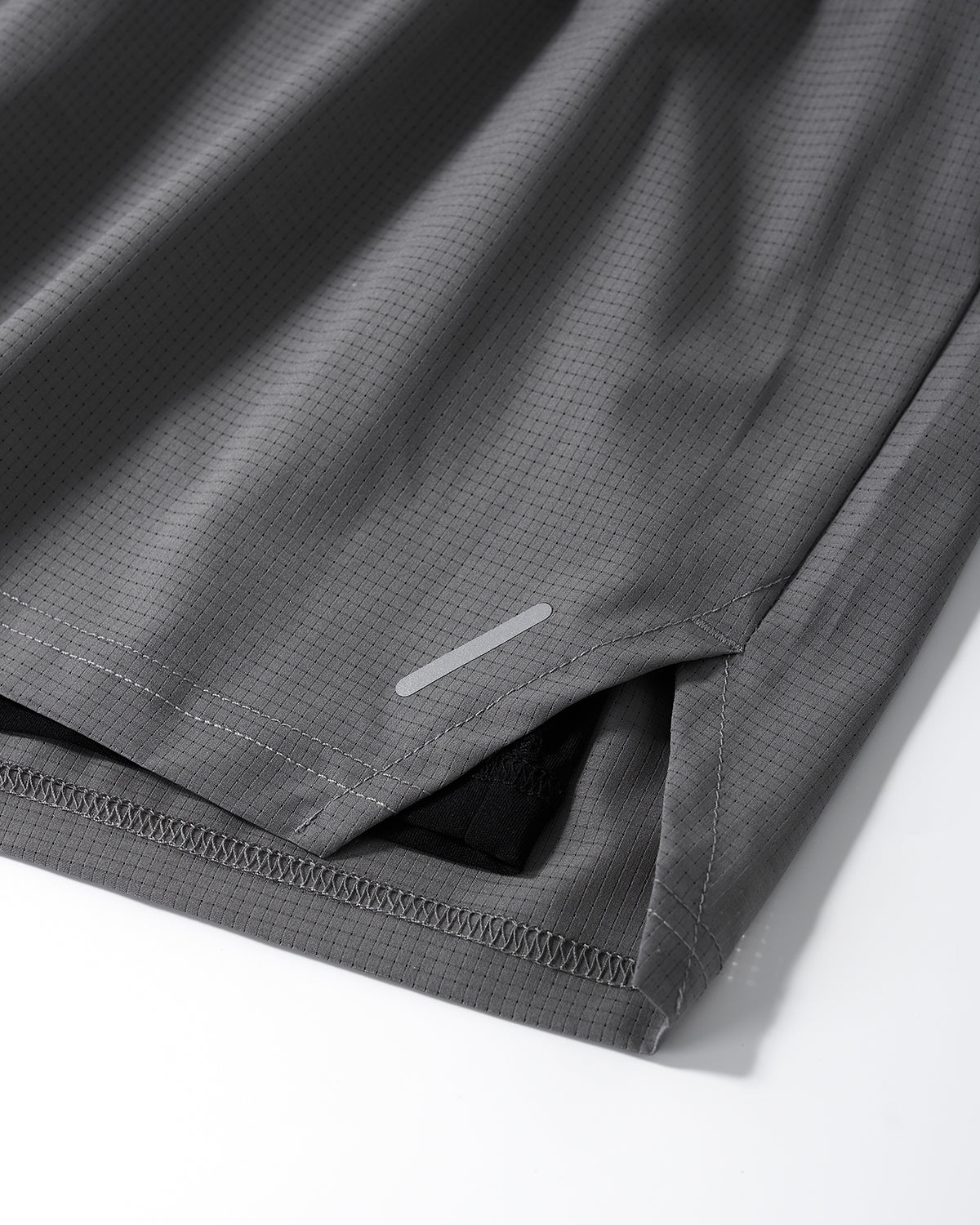 Omygoods AirFlow Dual-Layer Breathable Shorts