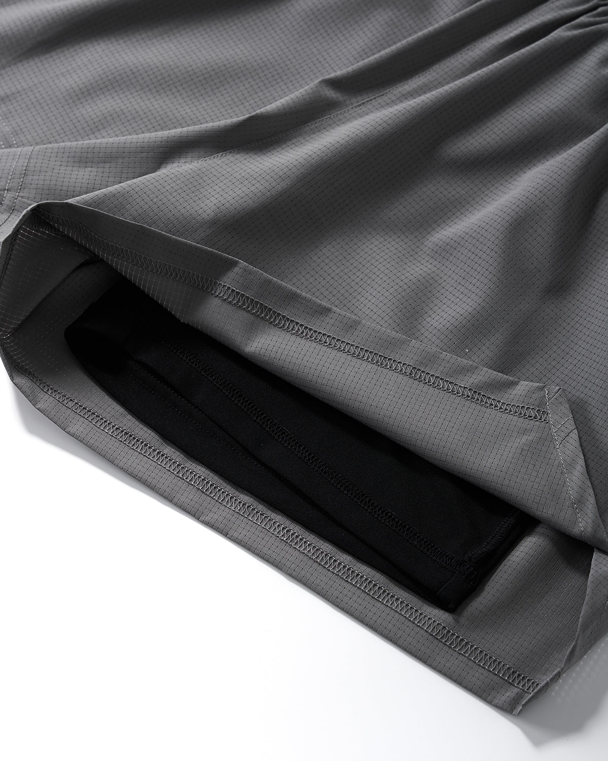 Omygoods AirFlow Dual-Layer Breathable Shorts
