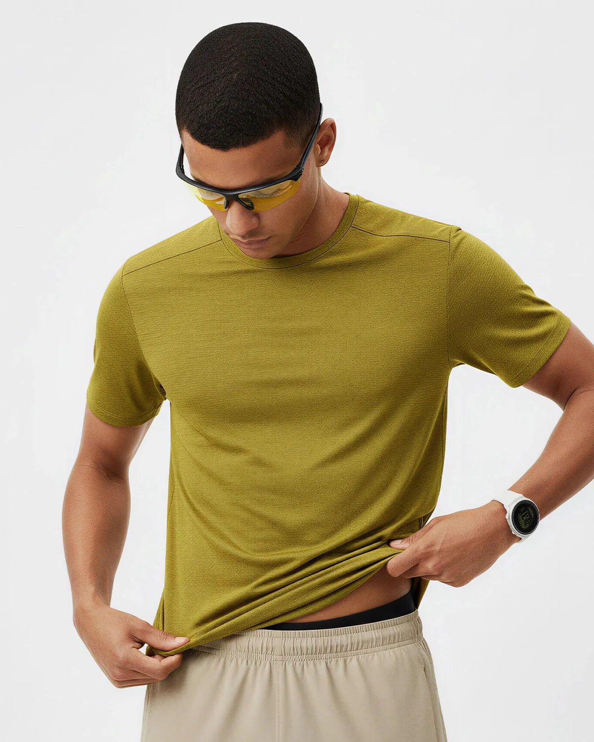 Omygoods AirFlow Rudolf Breathable Tee