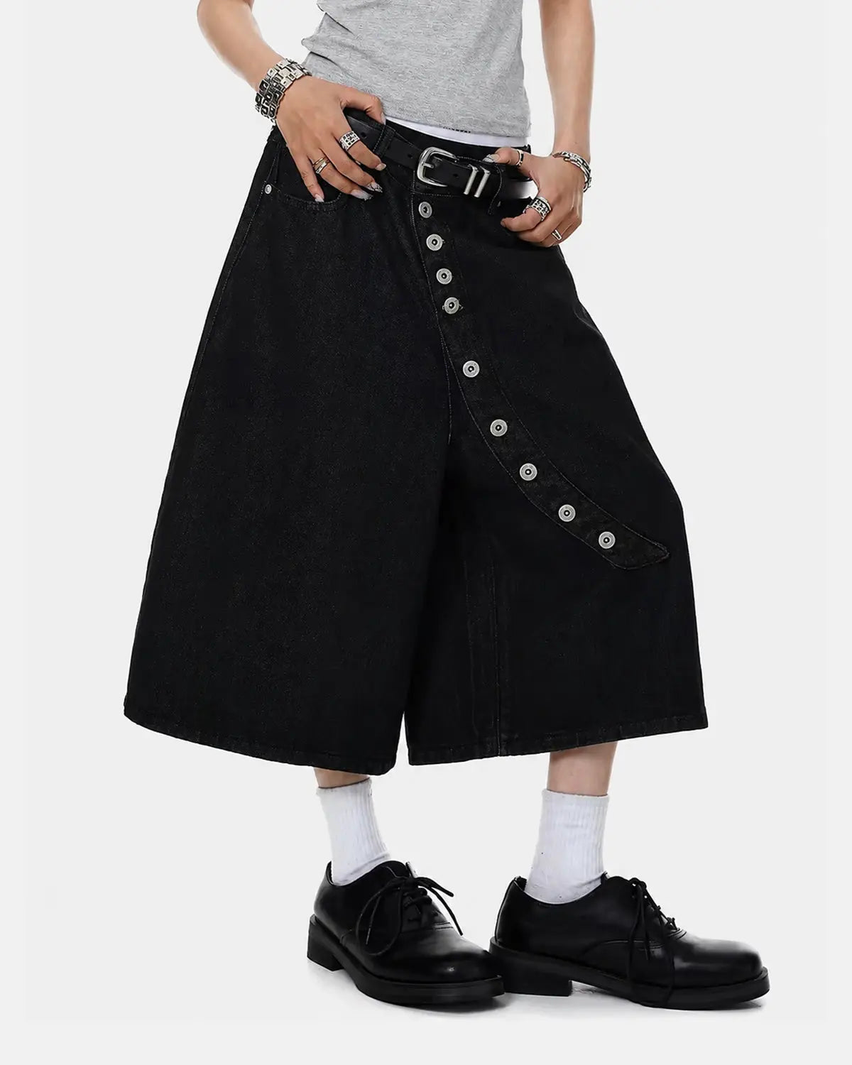 Omygoods Asymmetric Button Raw Denim Jorts